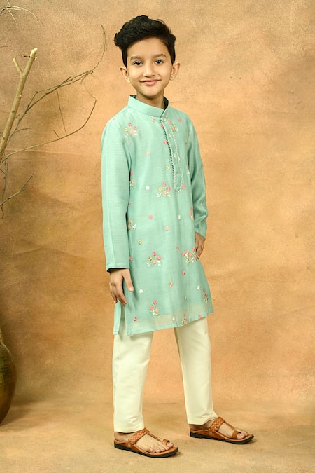 Taber Tikri Thread Work Kurta & Pant Set 