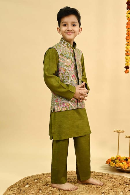 Buy_Taber Tikri_Olive Green Silk Zari Embroidered Bundi And Kurta Set _Online_at_Aza_Fashions