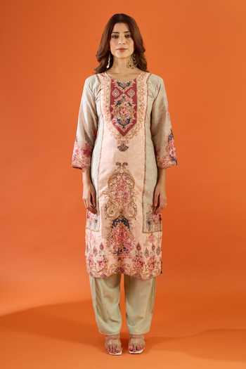 Khwaab By Sanjana Lakhani_Peach Muslin Mirrors Round Neck Neo Work Kurta And Pant Set _at_Aza_Fashions