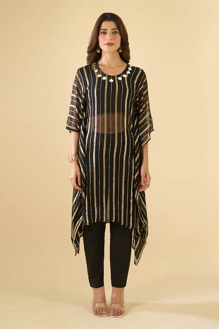 Shop_Naintara Bajaj_Black Viscose, Cotton Mirrors Round , Scoop Work Kaftan Set 