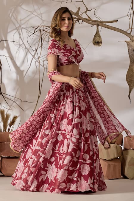 Damoiselle_White Viscose Georgette Sequins, Beads, Zari, Madhubala Printed Lehenga Set _Online_at_Aza_Fashions