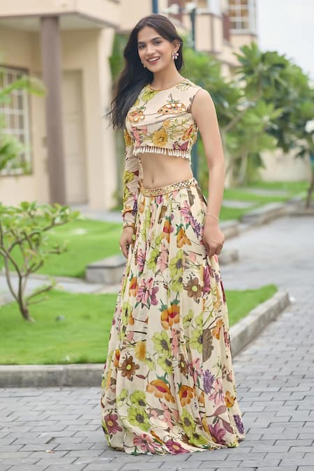 Damoiselle_Ivory Viscose Georgette Beads, Pearls, Wildflower Whimsy Printed Lehenga Set _Online_at_Aza_Fashions