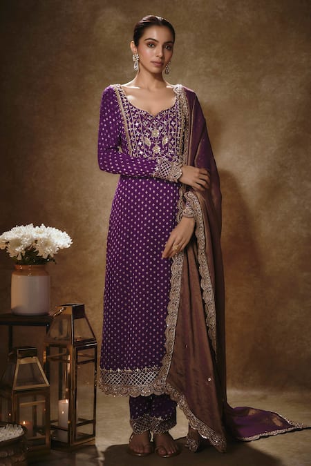 Renee label Meera Banarasi Kurta Set 