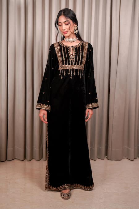 Esha Koul Velvet Embellished Kaftan 