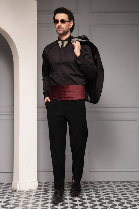 Shop Soniya G Black Velvet Sequins, Zari Velour Embellished Blazer Set Shop_Soniya G_Black Velvet Sequins, Zari Velour Embellished Blazer Set