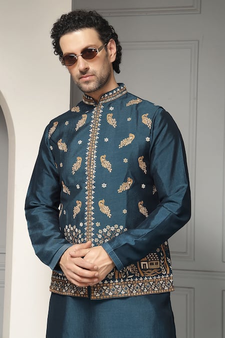 Soniya G_Gold Silk Embroidery, Zari Neel Darbar Blend Kurta Set _at_Aza_Fashions