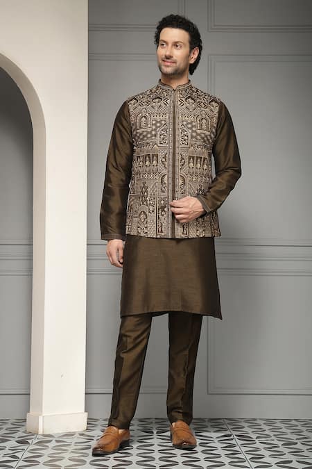 Shop_Soniya G_Gold Silk Zari, Metallic Mehr-e-zar Embroidered Blend Nehru Jacket Kurta Set _Online_at_Aza_Fashions