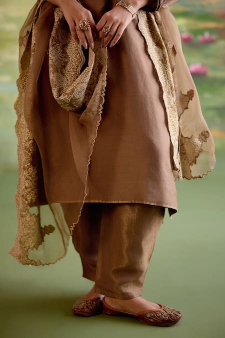 Naaz By Noor Brown Chanderi, Georgette, Tissue, Organza Pearls, Zari, Jor Baagh Kurta Set Online at Aza Fashions Naaz By Noor_Brown Chanderi, Georgette, Tissue, Organza Pearls, Zari, Jor Baagh Kurta Set _Online_at_Aza_Fashions