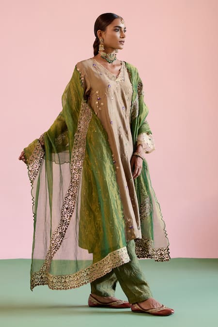 Buy_Naaz By Noor_Cream Chanderi, Tissue Embroidery, Sequins, Zari Jor Baagh Badami Kurta Set _Online_at_Aza_Fashions