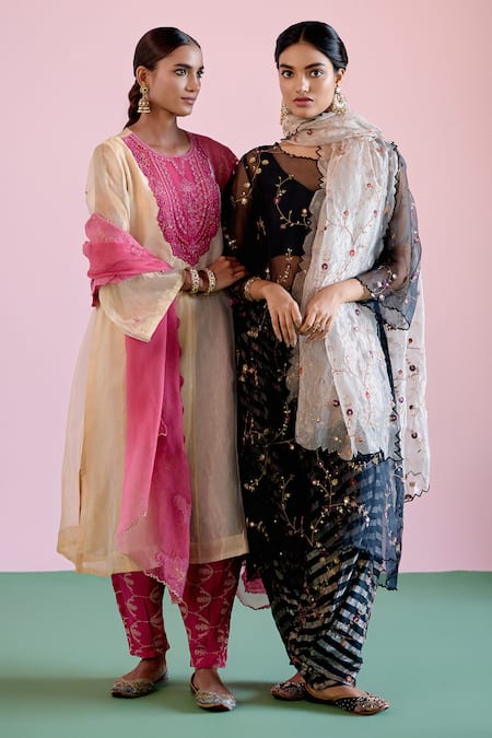 Naaz By Noor_Black Chanderi, Organza, Tissue Zari, Sequins, Jor Baagh Sheer Kurta Pant Set _Online_at_Aza_Fashions