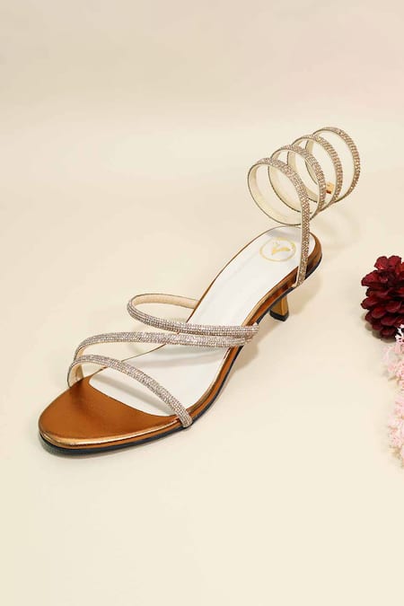 Sana K luxurious Footwear Junk Gold Spring Kitten Heels 