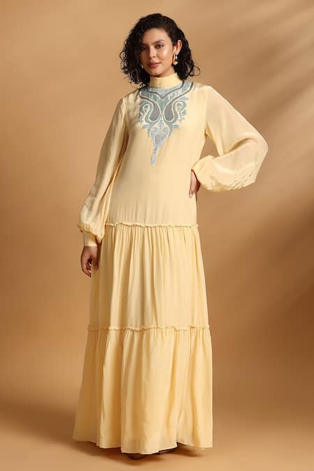 GOLDN Tiered Maxi Dress 