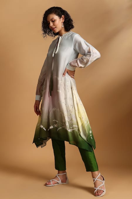 GOLDN_Pink Chanderi Silk Embroidery Mandarin Collar Hand Ombre Kurta And Trouser Set _Online_at_Aza_Fashions