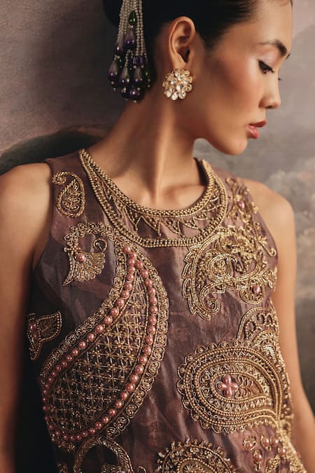 Buy_Payal & Zinal_Gold Tissue Sequins, Beads, Zari, Tassels Round Neck Paisley Kurta Set _Online_at_Aza_Fashions