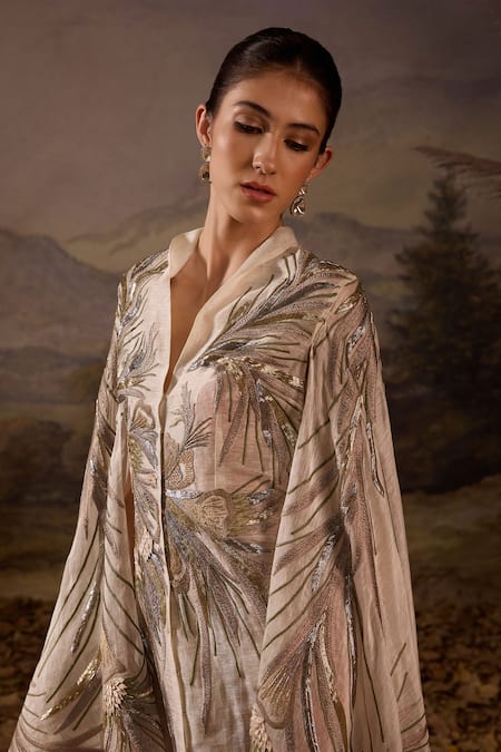 Buy Samant Chauhan Off White Organza, Silk, Cotton Shawl Neck Hand Embroidered Cape Online at Aza Fashions Buy_Samant Chauhan_Off White Organza, Silk, Cotton Shawl Neck Hand Embroidered Cape _Online_at_Aza_Fashions