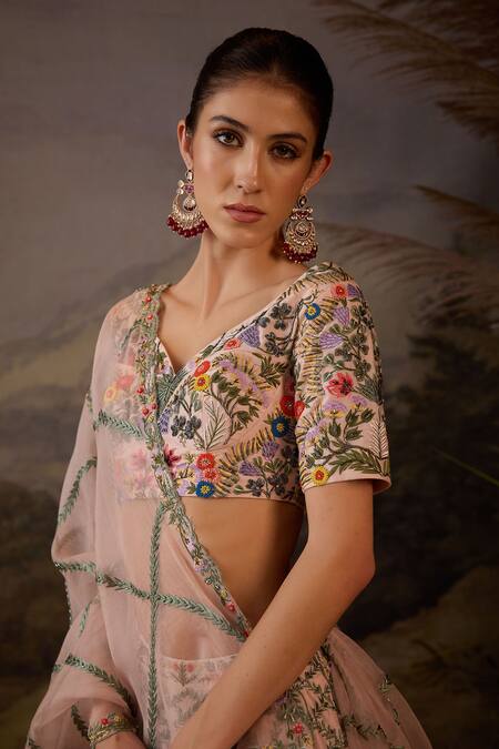 Samant Chauhan_Pink Silk Embroidery Sweetheart Neck Floral Cotton Lehenga Set _Online_at_Aza_Fashions