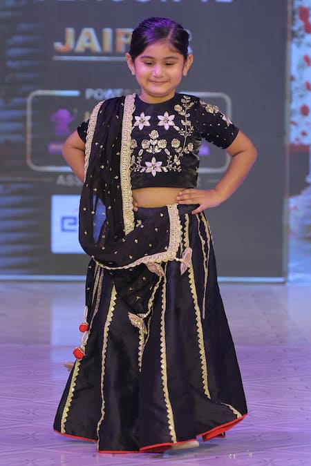 Yuvraani Jaipur Black Silk Lehenga Set 