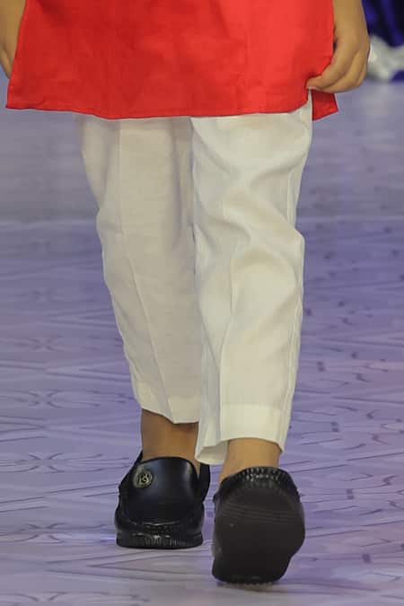 Buy Yuvraani Jaipur Blue Taffeta, Cotton, Silk Embroidery Hand Bundi Set Online at Aza Fashions Buy_Yuvraani Jaipur_Blue Taffeta, Cotton, Silk Embroidery Hand Bundi Set _Online_at_Aza_Fashions