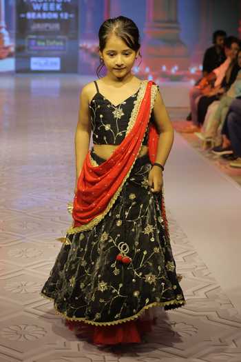 Yuvraani Jaipur_Black Silk, Cotton, Georgette Embroidery, Zari, Gota Patti Lehenga Set _Online_at_Aza_Fashions