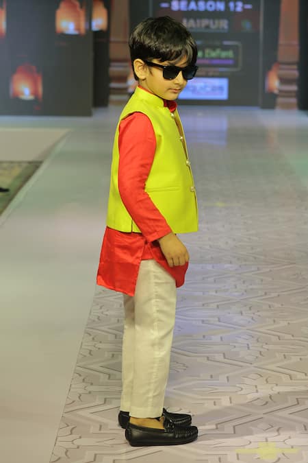 Yuvraani Jaipur Hand Embroidered Nehru Jacket Set 