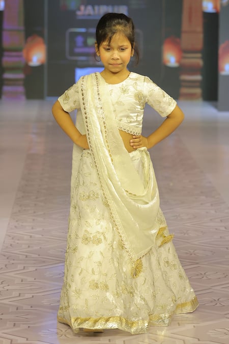 Shop_Yuvraani Jaipur_Ivory Silk, Cotton, Net, Taffeta Lehenga Set _Online_at_Aza_Fashions