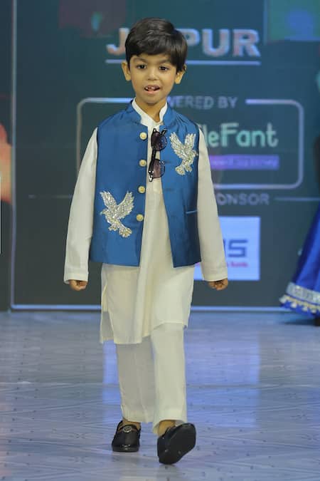 Yuvraani Jaipur Navy Blue Silk Hand Embroidered Bundi Set 