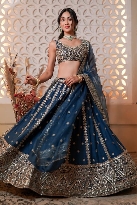 Esha Koul Raw Silk Embroidered Lehenga Set 