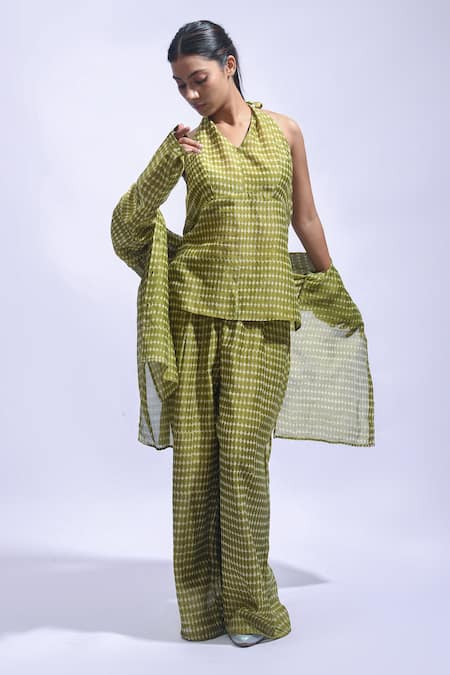 JAYATI GOENKA Olive Green Chanderi Silk Halter Neck, Collared Mud Block Print Pant Set Online at Aza Fashions JAYATI GOENKA_Olive Green Chanderi Silk Halter Neck, Collared Mud Block Print Pant Set _Online_at_Aza_Fashions
