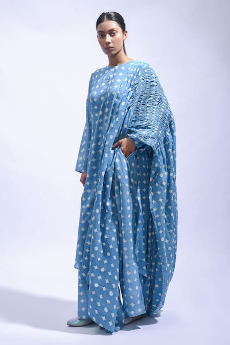 JAYATI GOENKA Blue Cotton Round Neck Sky Mud Printed Kurta Set Online at Aza Fashions JAYATI GOENKA_Blue Cotton Round Neck Sky Mud Printed Kurta Set _Online_at_Aza_Fashions