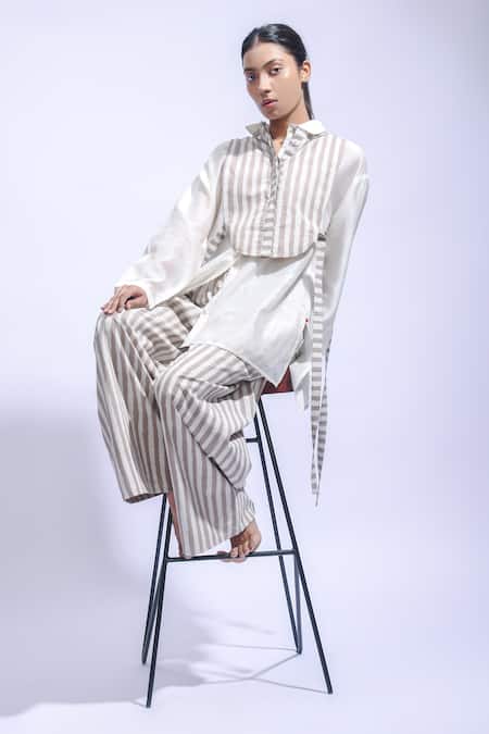 JAYATI GOENKA_Off White Chanderi Silk, Poplin Collared Ash Stripe Pattern Yoke With Pant Set _at_Aza_Fashions