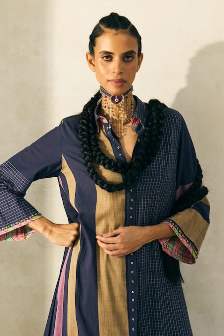 Shop Swatti Kapoor Blue Cotton, Chanderi V-neck, Collared Taylor Striped And Checkered Kurta Pant Set Shop_Swatti Kapoor_Blue Cotton, Chanderi V-neck, Collared Taylor Striped And Checkered Kurta Pant Set