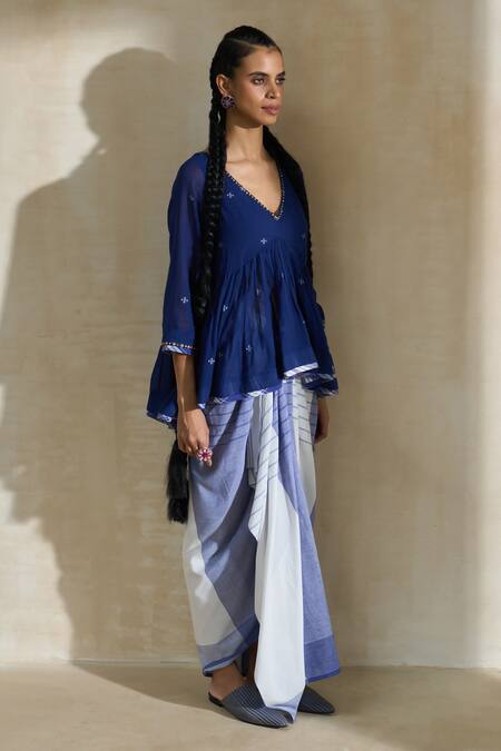 Buy Swatti Kapoor Blue Handloom Cotton Bob Handwoven Striped Skirt Online at Aza Fashions Buy_Swatti Kapoor_Blue Handloom Cotton Bob Handwoven Striped Skirt _Online_at_Aza_Fashions