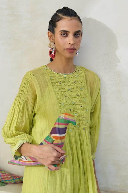 Swatti Kapoor Green Chanderi, Cotton Beads, Tassels Round Neck Ollie Pintuck Kurta With Slip Online at Aza Fashions Swatti Kapoor_Green Chanderi, Cotton Beads, Tassels Round Neck Ollie Pintuck Kurta With Slip _Online_at_Aza_Fashions