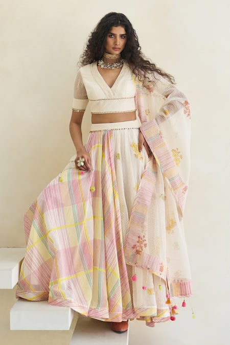 Shop_Swatti Kapoor_Pink Silk Organza, Chanderi, Cotton Beads Nile Handwoven Skirt _Online_at_Aza_Fashions