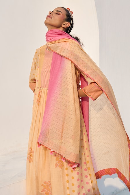 Buy Swatti Kapoor Pink Chanderi, Cotton Embroidery, Beads, Fringe, Mira Handwoven Kurta Pant Set Buy_Swatti Kapoor_Pink Chanderi, Cotton Embroidery, Beads, Fringe, Mira Handwoven Kurta Pant Set