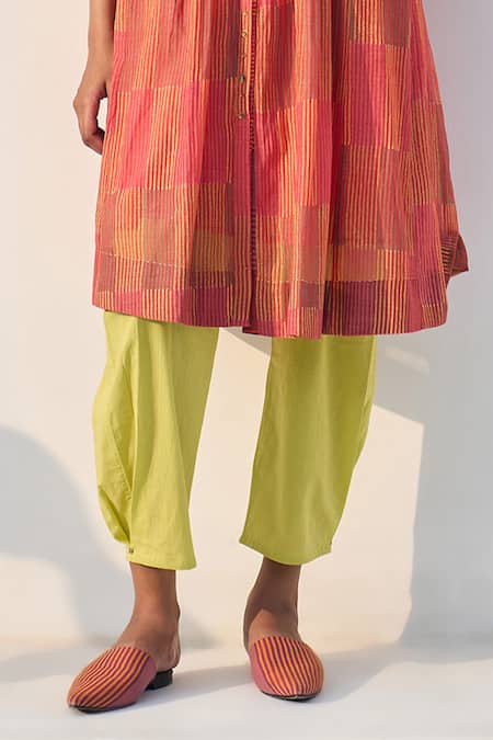 Swatti Kapoor Coral Chanderi, Cotton Embroidery, Tassels Collared Sia Handwoven Kurta Pant Set Online at Aza Fashions Swatti Kapoor_Coral Chanderi, Cotton Embroidery, Tassels Collared Sia Handwoven Kurta Pant Set _Online_at_Aza_Fashions