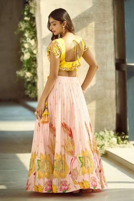 Samyukta Singhania Peach Silk, Viscose Embroidery, Sequins, Beads Floral Pattern Lehenga Set at Aza Fashions Samyukta Singhania_Peach Silk, Viscose Embroidery, Sequins, Beads Floral Pattern Lehenga Set _at_Aza_Fashions