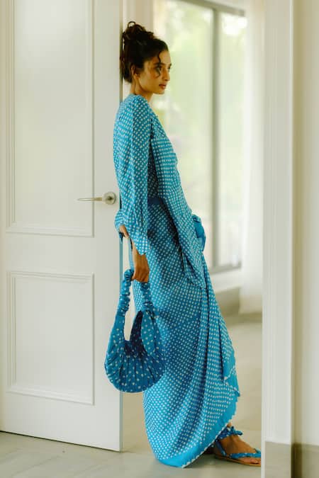 Shop Ituvana Blue Silk Applique Split V-neck Akasha Bandhani Sarong Gaaji Shirt Dress Online at Aza Fashions Shop_Ituvana_Blue Silk Applique Split V-neck Akasha Bandhani Sarong Gaaji Shirt Dress _Online_at_Aza_Fashions