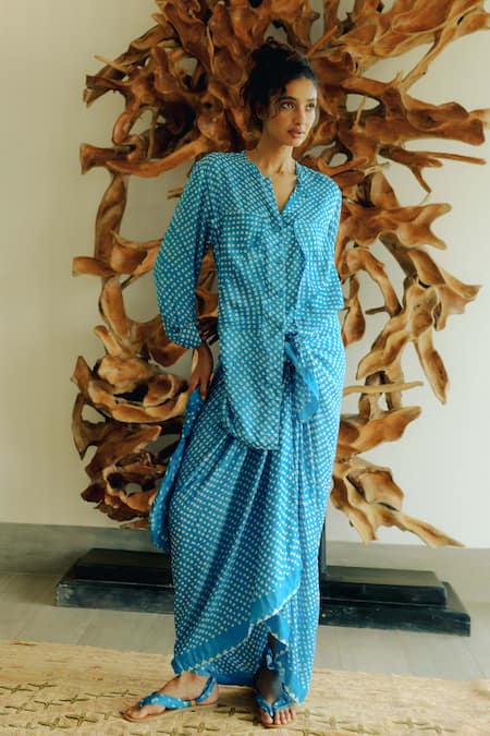 Ituvana Avara Bandhani Gajji Silk Handbag 