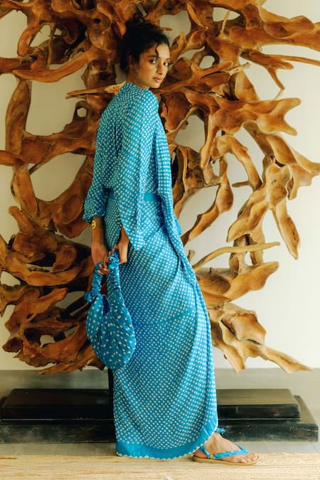 Ituvana Avara Bandhani Gajji Silk Handbag 