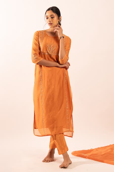 Buy_Tatwa_Orange Chanderi Embroidery Round Neck Straight Kurta Set _Online_at_Aza_Fashions