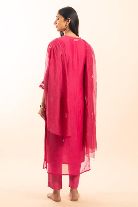 Tatwa Resham Embroidered Kurta Set 