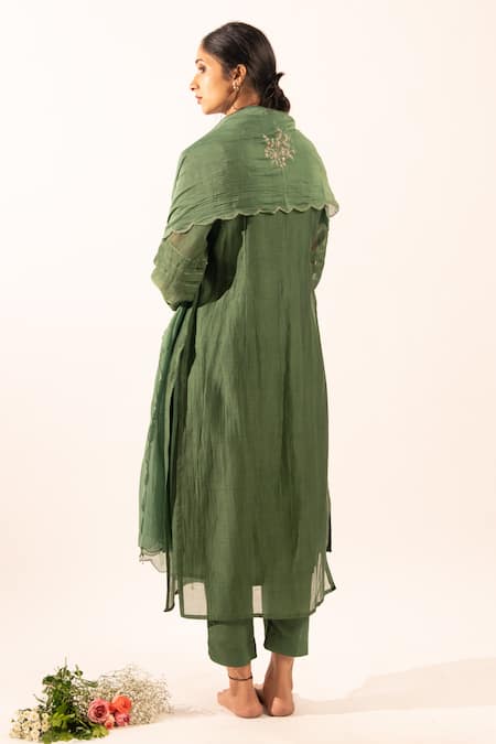 Tatwa Resham Embroidered Kurta Set 