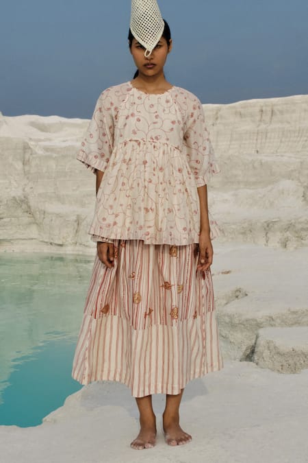 Ahmev Taya Raglan Top 