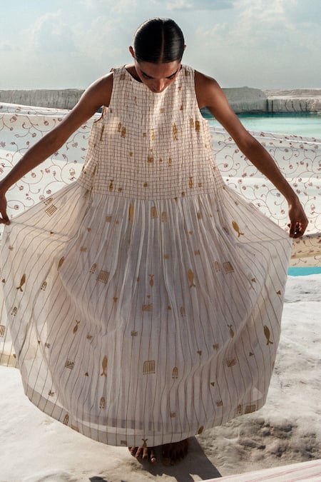 Shop Ahmev Ivory Cotton, Chanderi Foil Printing Boat Neck Lay Ruched Dress Shop_Ahmev_Ivory Cotton, Chanderi Foil Printing Boat Neck Lay Ruched Dress