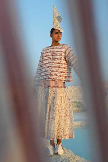 Ahmev_Red Cotton, Chanderi Embroidery, Lace Round Neck Fable Collarless Jacket _Online_at_Aza_Fashions