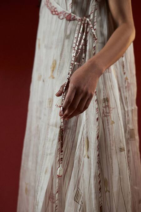 Buy_Ahmev_Ivory Cotton, Silk Organza Tassels, Piping, Beads Shawl Neck, Ashin Overlay _Online_at_Aza_Fashions