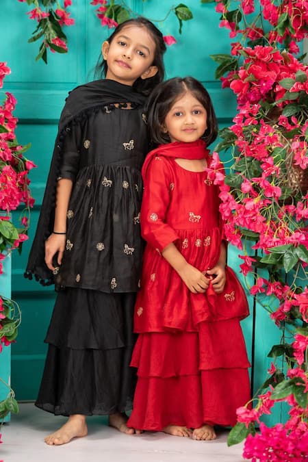 Buy_Shruti Jalan_Black Chanderi Zari Peplum Kurta Set _Online_at_Aza_Fashions