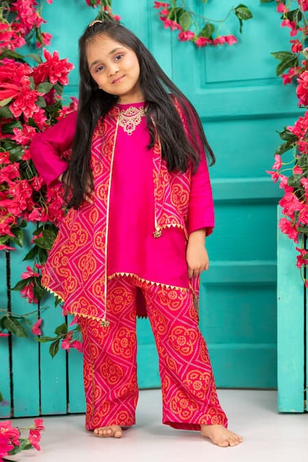 Shruti Jalan Bandhani Pattern Cape Palazzo Set 