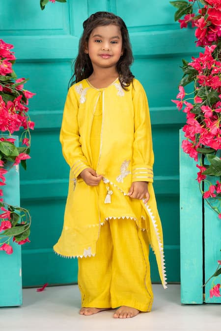 Shruti Jalan Bird Embroidered Chanderi Mal Kurta Set 